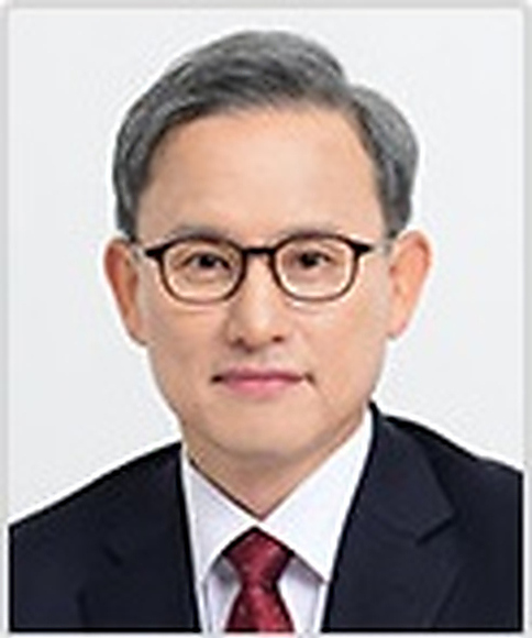 제7대 위원장 권진회